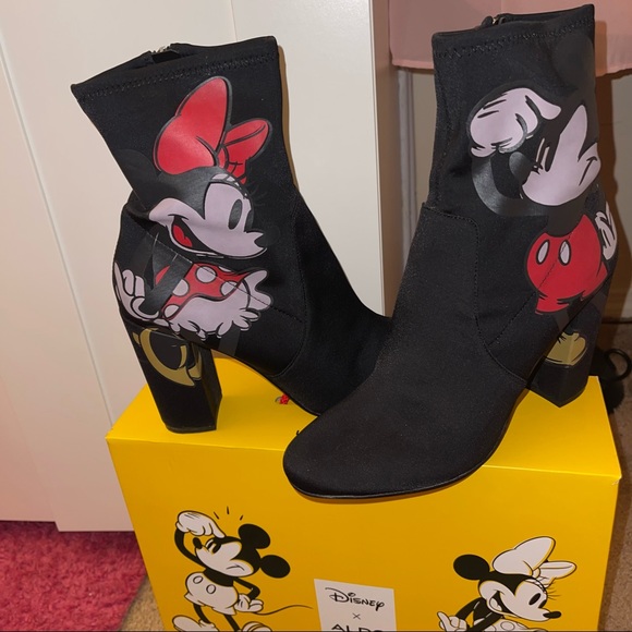 Rare Disney X Aldo Step in Magic Boots - Picture 9 of 10